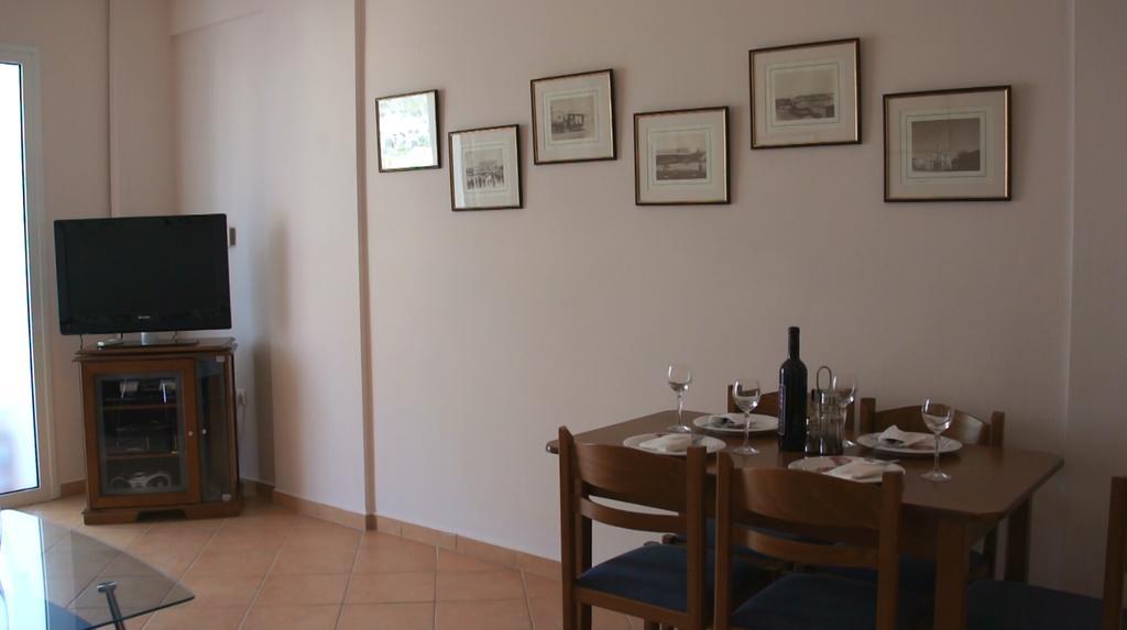 Agia Efimiaサンタフェミアアパートメント 部屋 写真